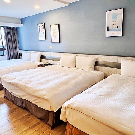 Bonjour Hotel Тайчжун Экстерьер фото