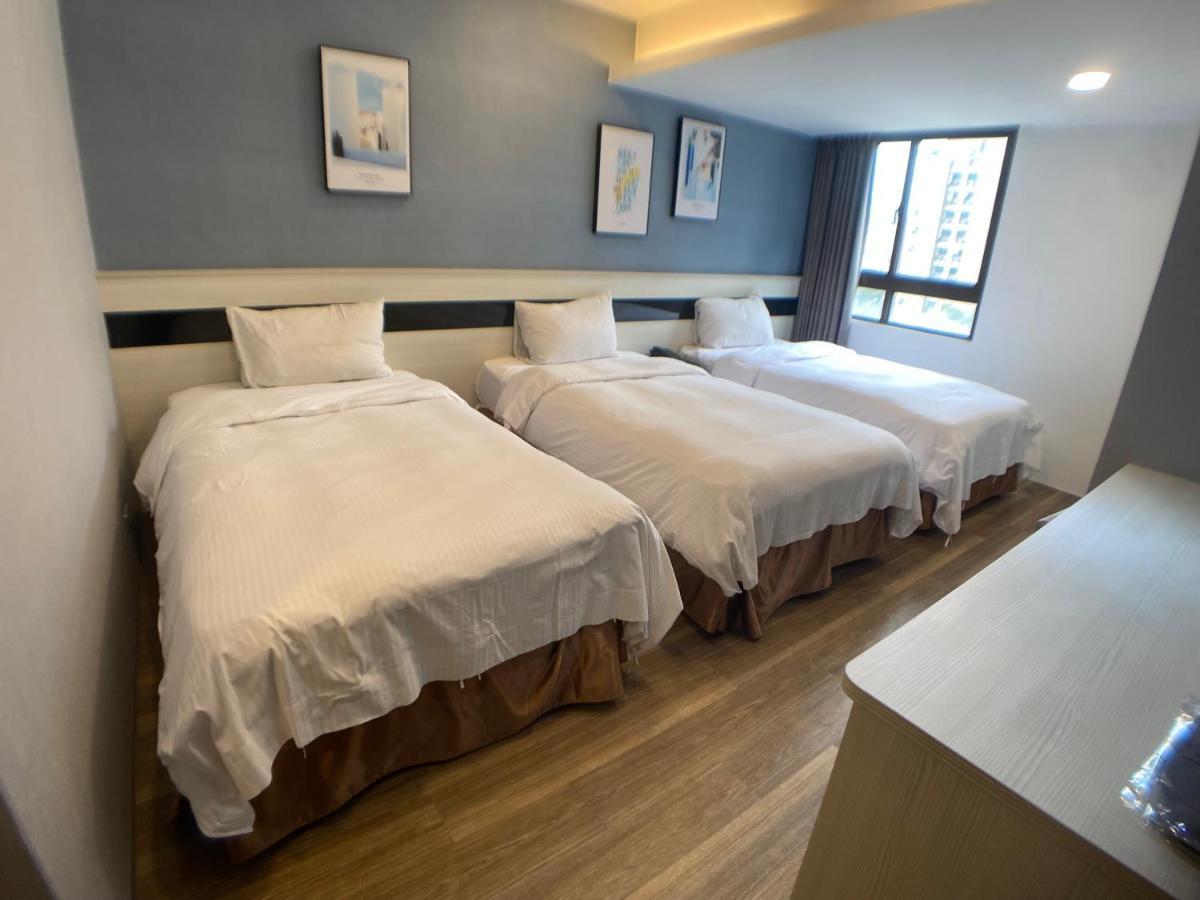 Bonjour Hotel Тайчжун Экстерьер фото