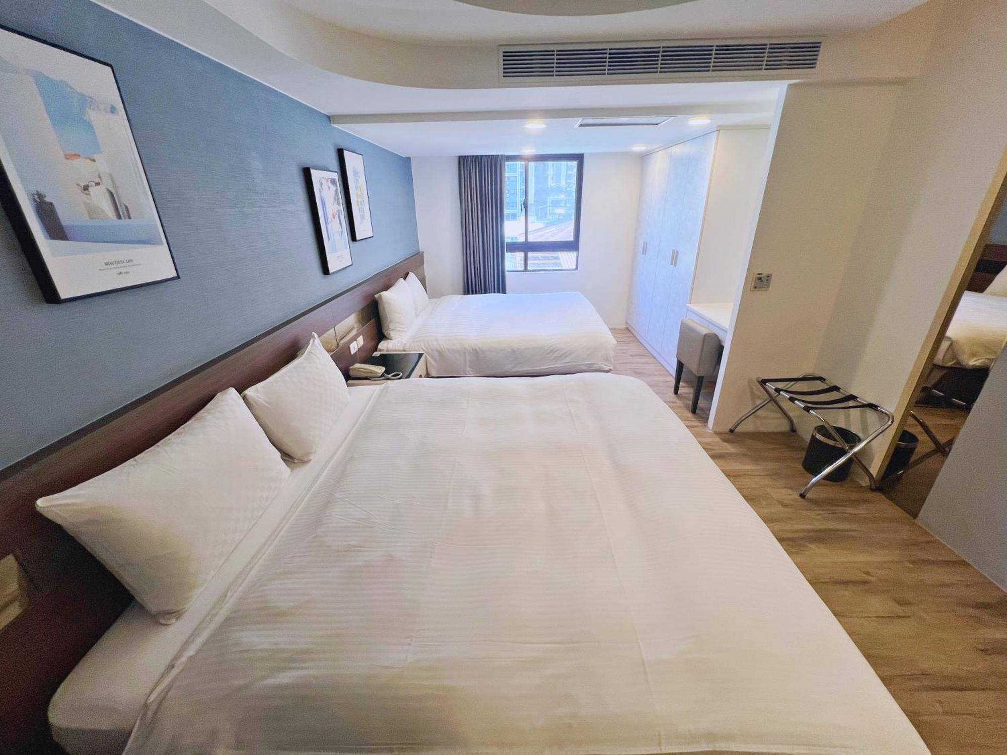 Bonjour Hotel Тайчжун Экстерьер фото
